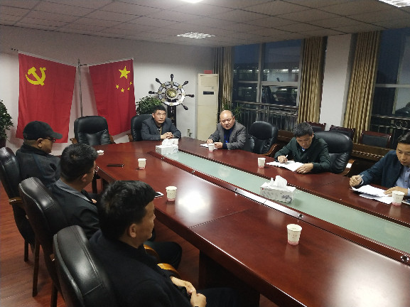 拨动学生心弦的艺术 ——湖口二中高二年级举办班主任工作主题沙龙